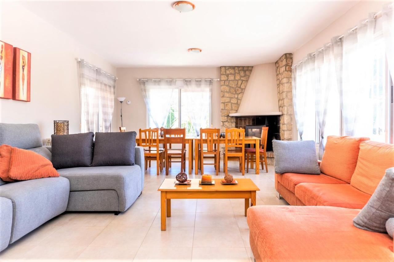 Villa Montesol La Drova Kültér fotó